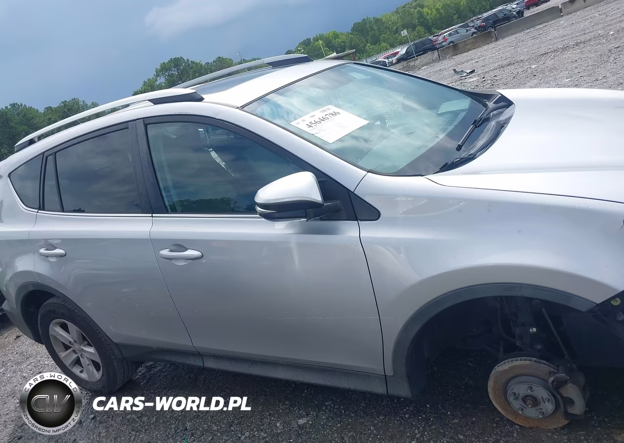 2014 Toyota Rav4 Xle VIN:2T3WFREV8EW119144 - 13