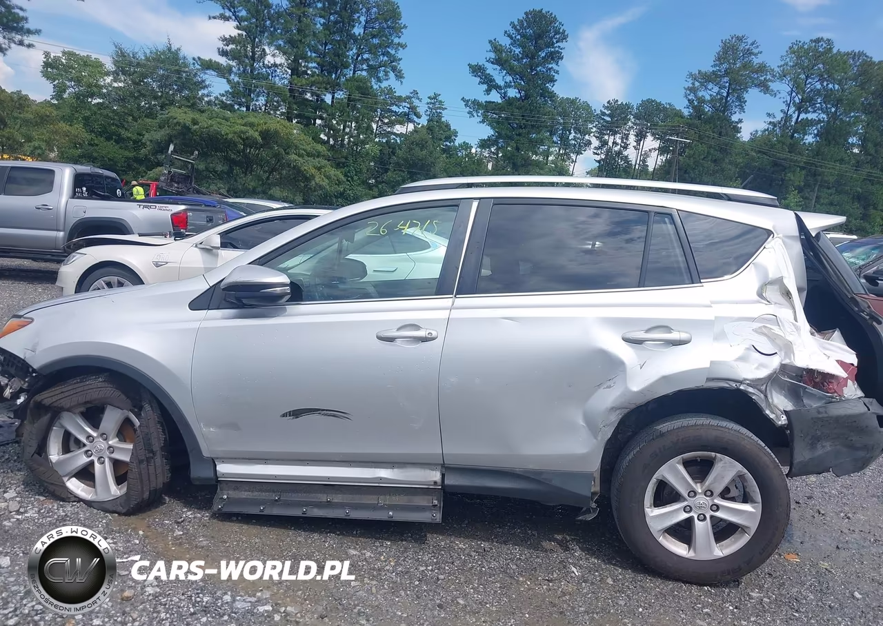 2014 Toyota Rav4 Xle VIN:2T3WFREV8EW119144 - 14