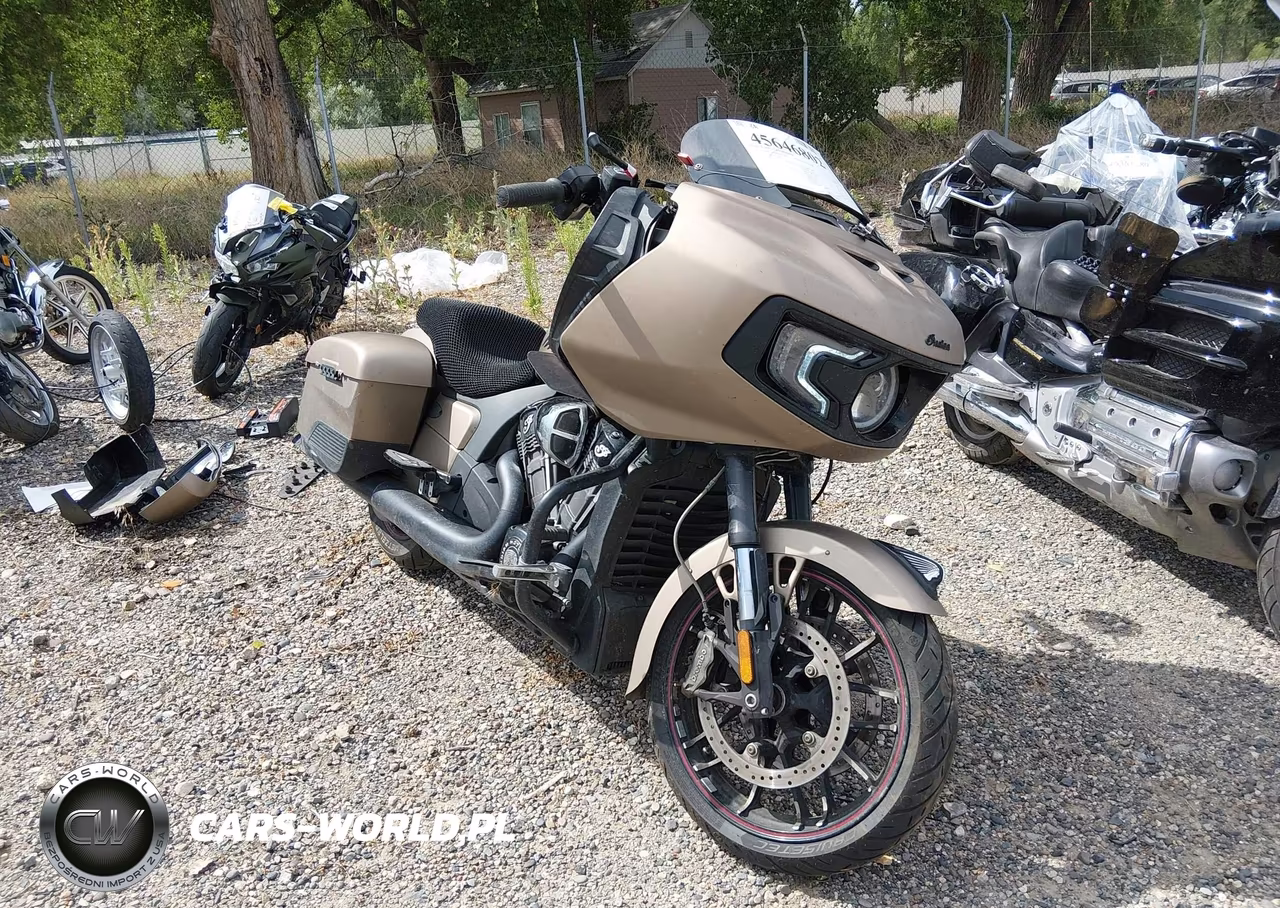 2020 Indian Motorcycle Co. Challenger Dark Horse – zdjęcie 1 z 17