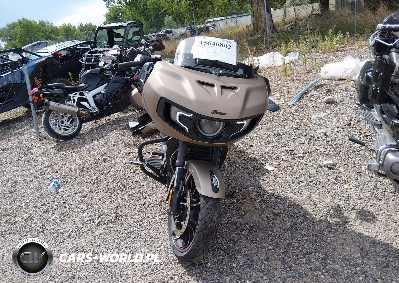 2020 Indian Motorcycle Co. Challenger Dark Horse VIN:56KLCDRR4L3386741 - 5