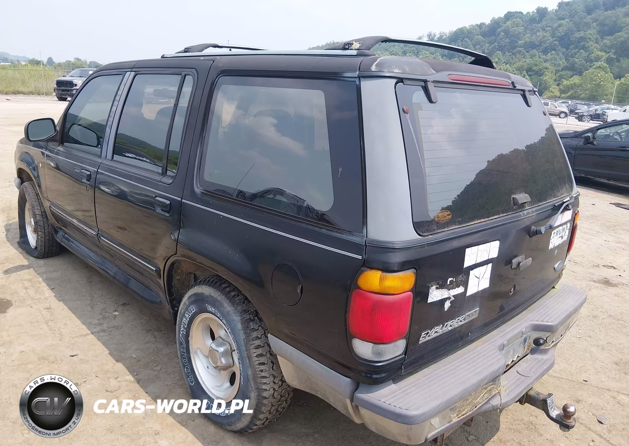 1996 Ford Explorer VIN:1FMDU34X5TUB82236 - 3