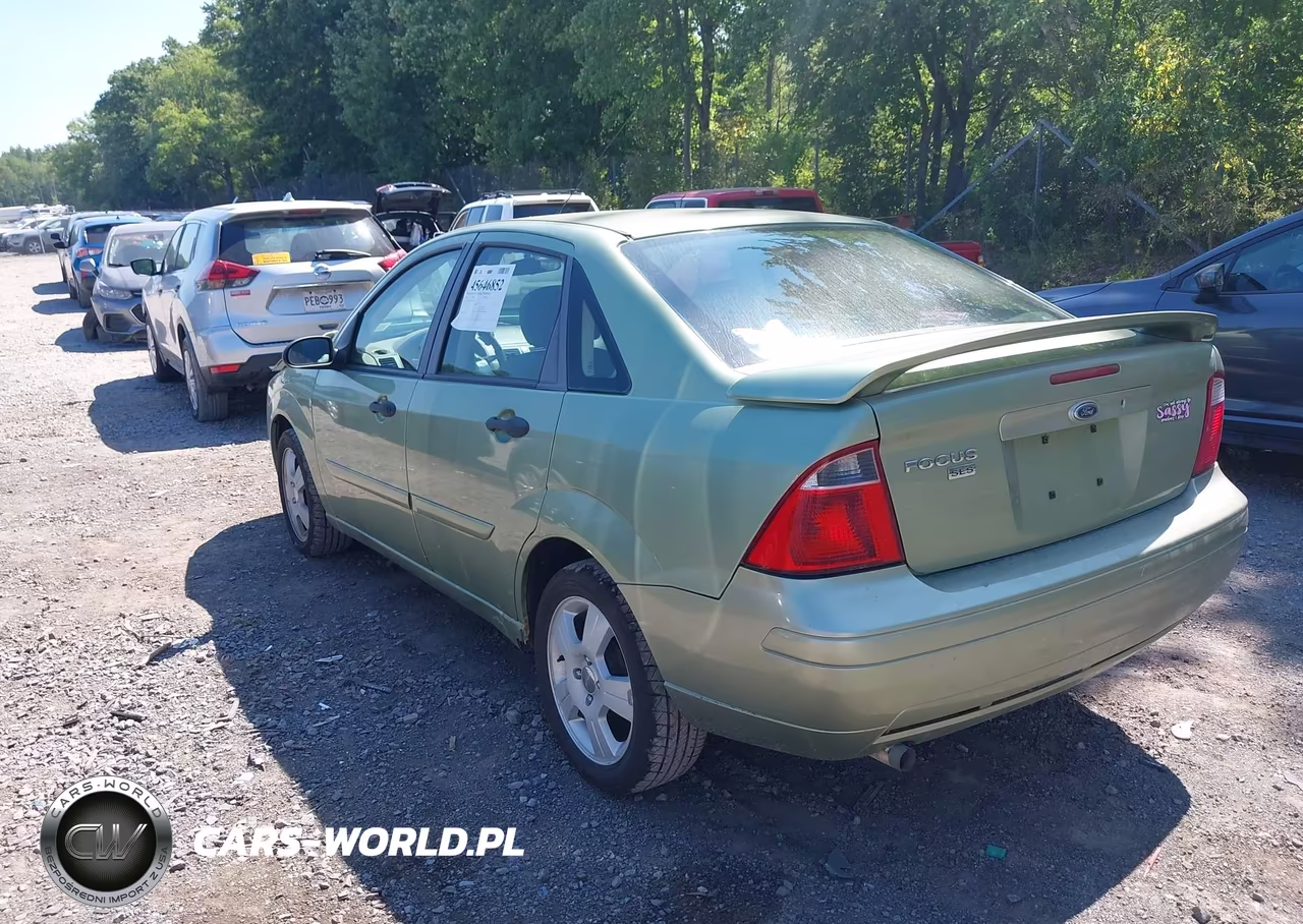 2007 Ford Focus S-Se-Ses VIN:1FAHP34N87W338183 - 3