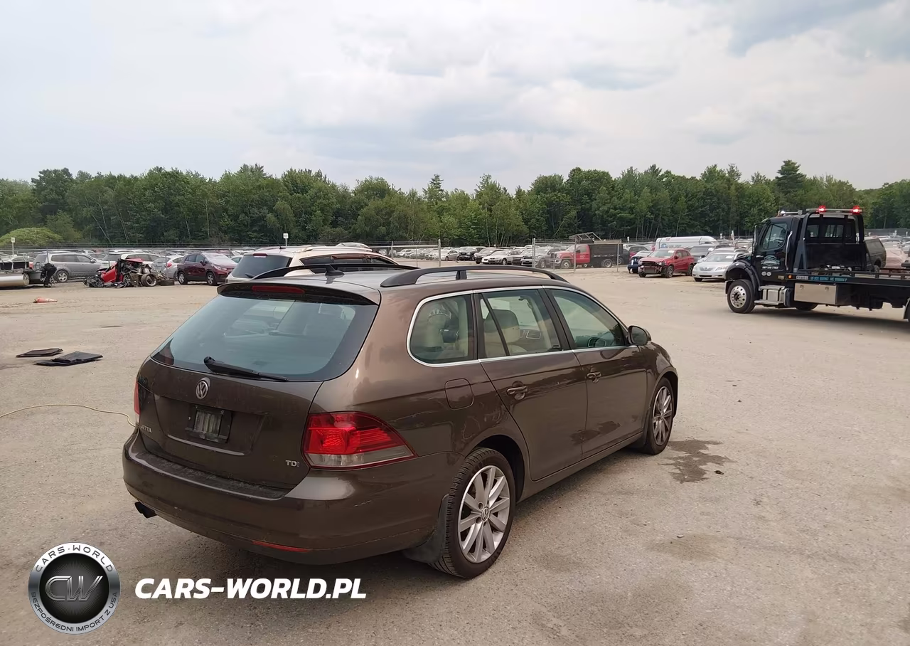 2012 Volkswagen Jetta Sportwagen 2.0L Tdi VIN:3VWPL7AJ0CM650564 - 4