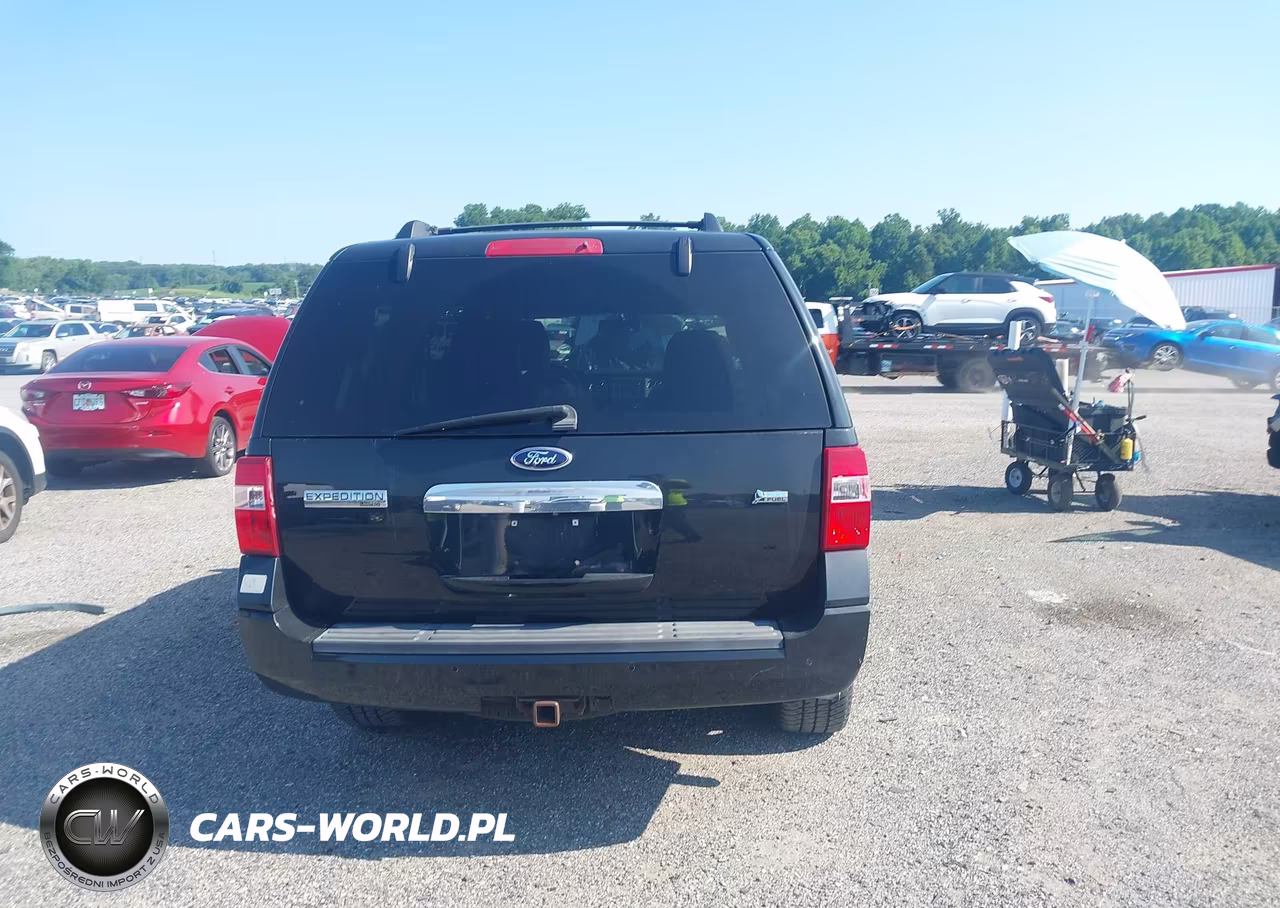 2013 Ford Expedition Limited VIN:1FMJU2A52DEF61366 - 16