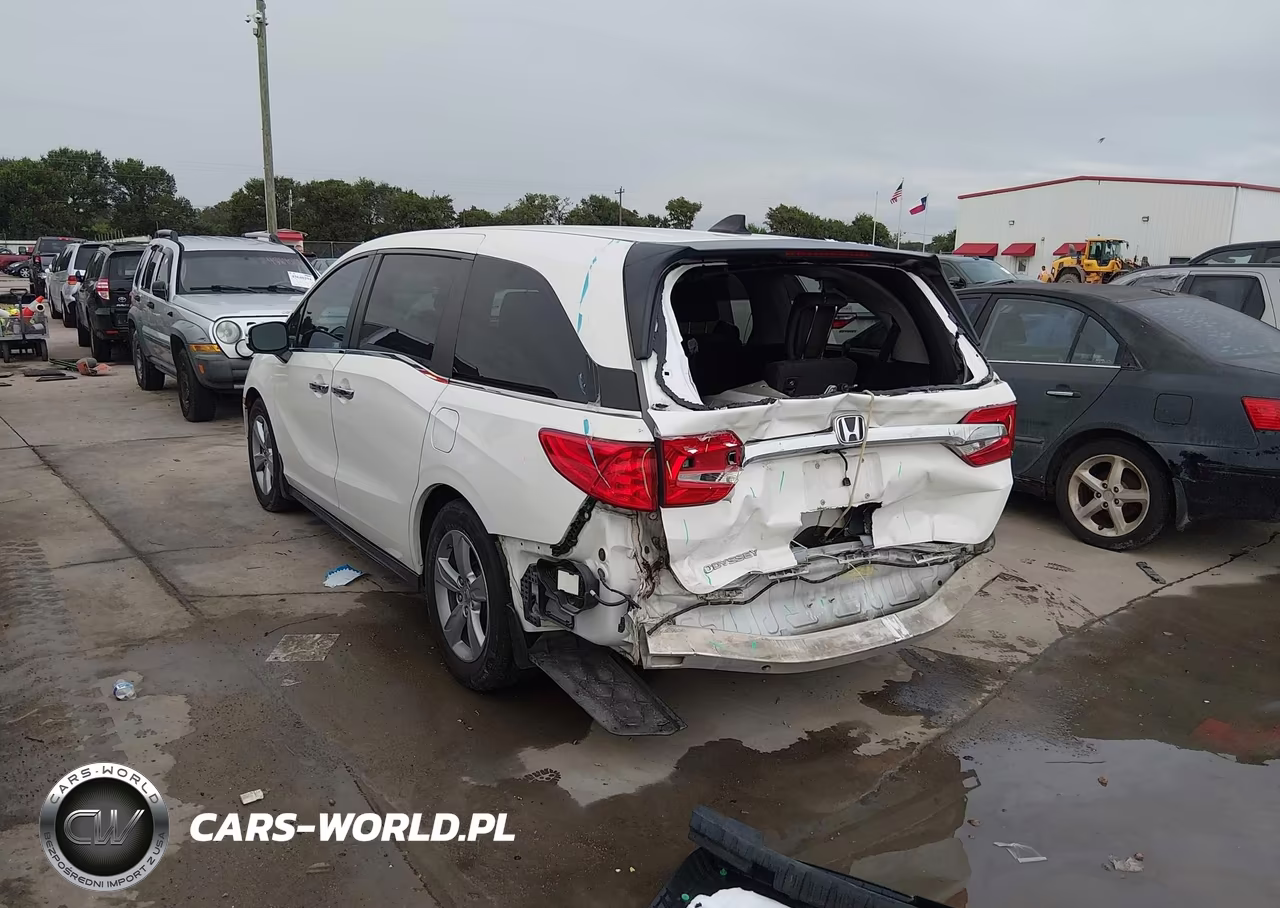 2018 Honda Odyssey Ex-L VIN:5FNRL6H72JB098177 - 3