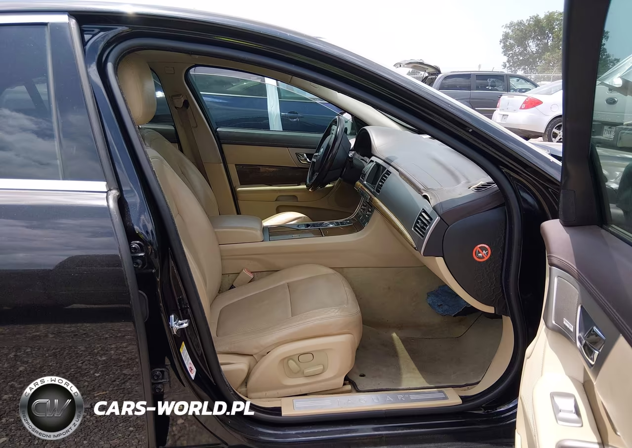 2009 Jaguar Xf Supercharged VIN:SAJWA07C791R07781 - 5