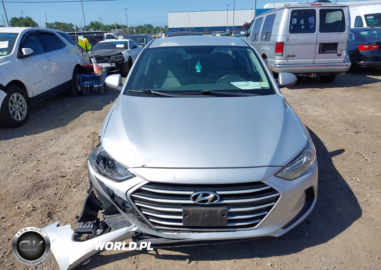 2017 Hyundai Elantra Se VIN:5NPD84LFXHH071030 - 12