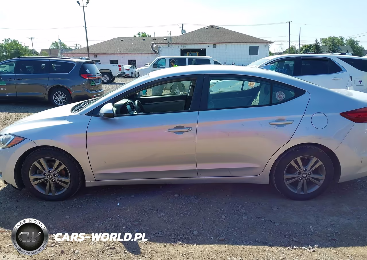 2017 Hyundai Elantra Se VIN:5NPD84LFXHH071030 - 14