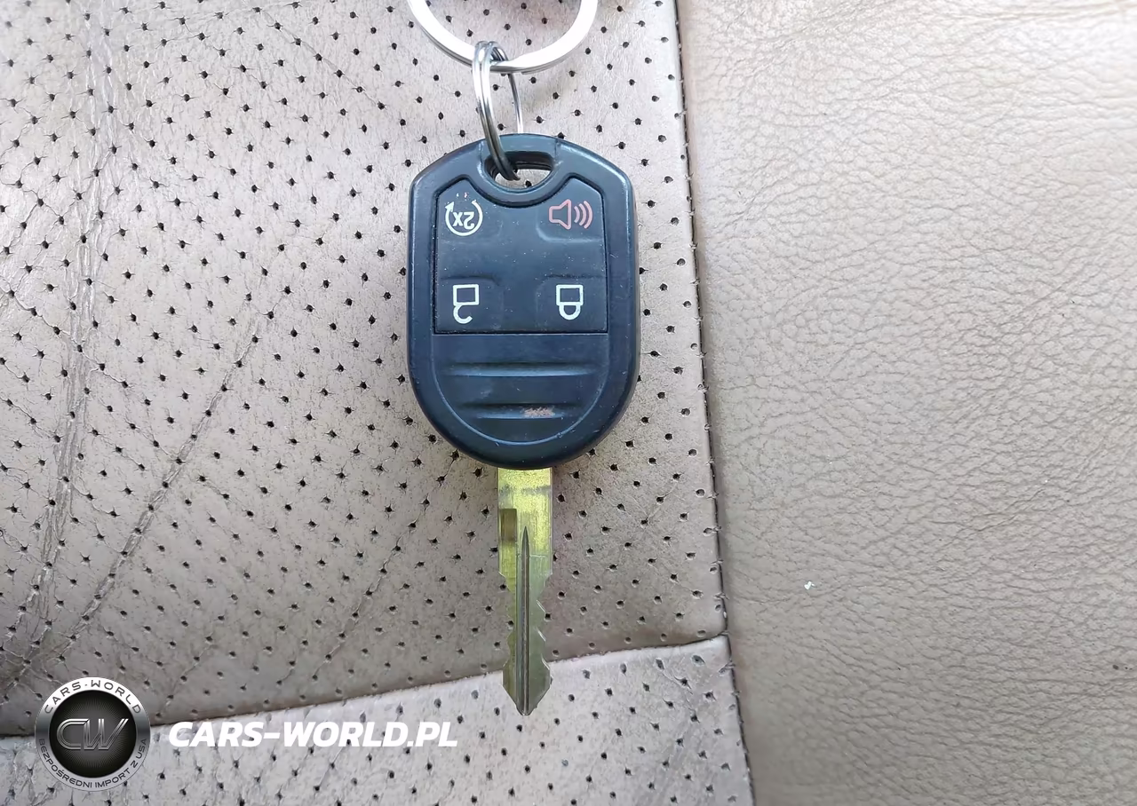 2012 Ford Super Duty F-250 Srw Lariat VIN:1FT7W2AT4CED14632 - 11