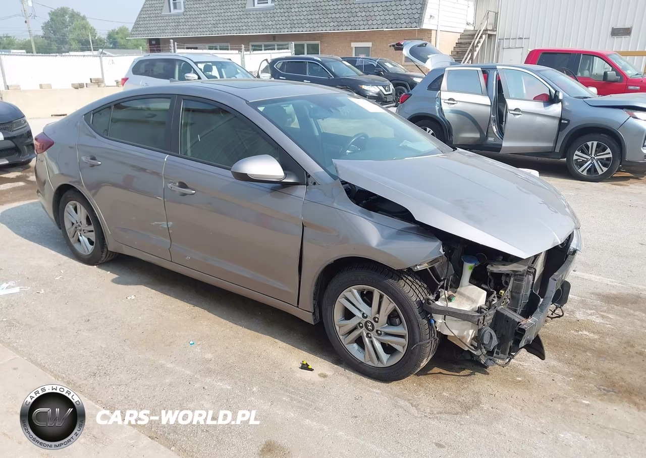 2020 Hyundai Elantra Value Edition – zdjęcie 1 z 17