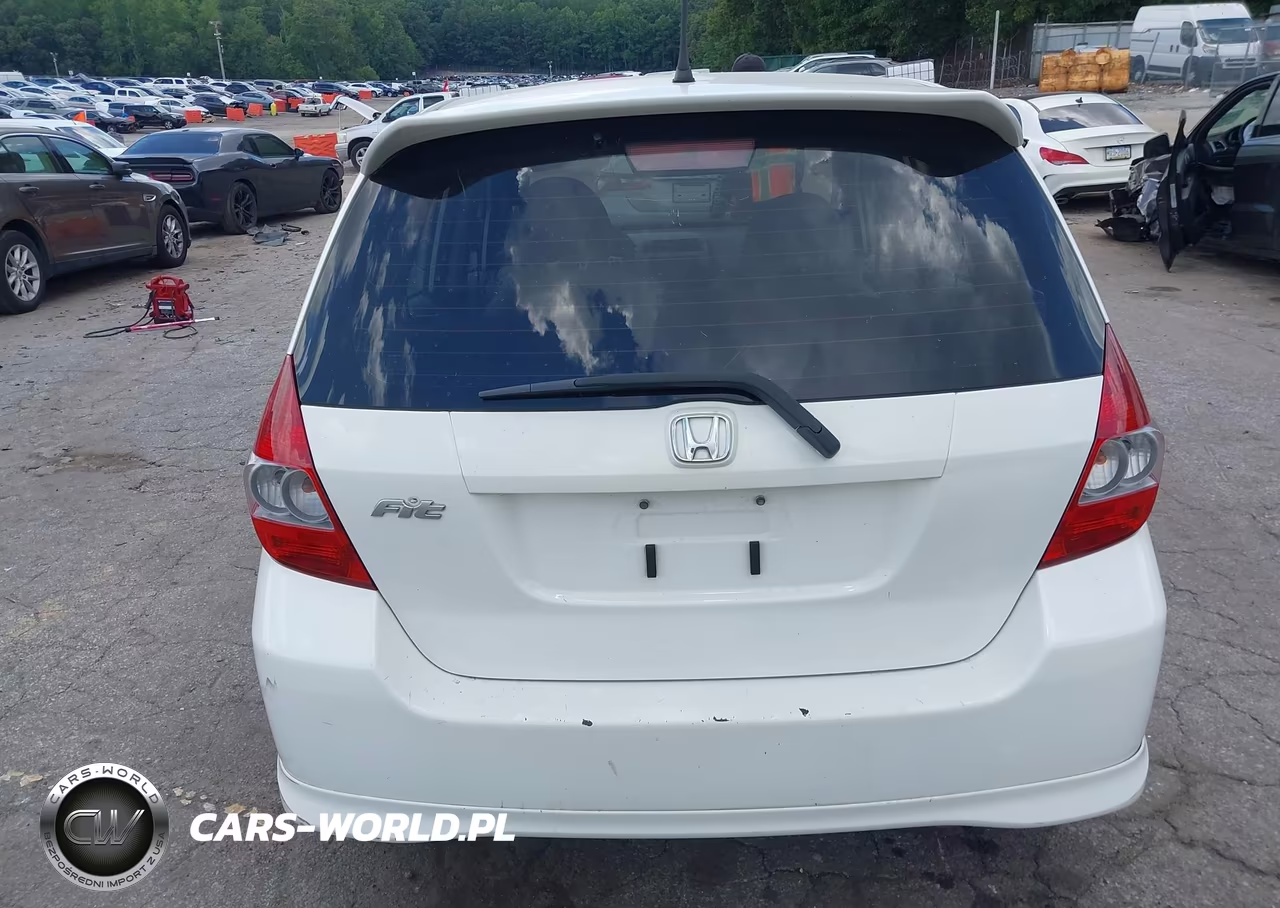 2007 Honda Fit Sport VIN:JHMGD38637S048957 - 16