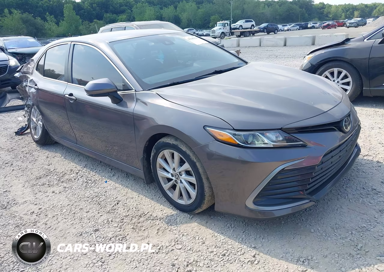 2021 Toyota Camry Le