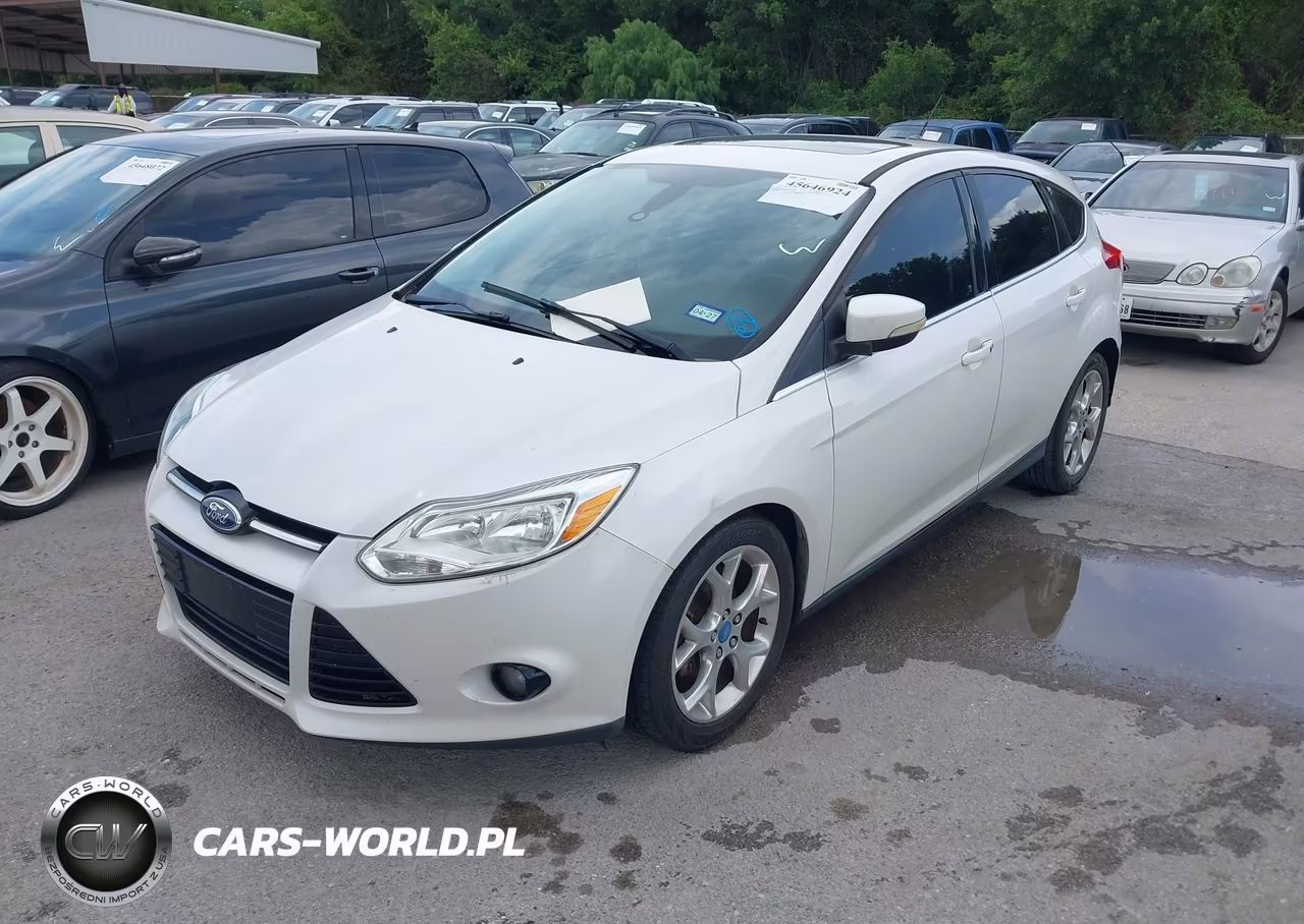2012 Ford Focus Titanium VIN:1FAHP3N29CL256950 - 2