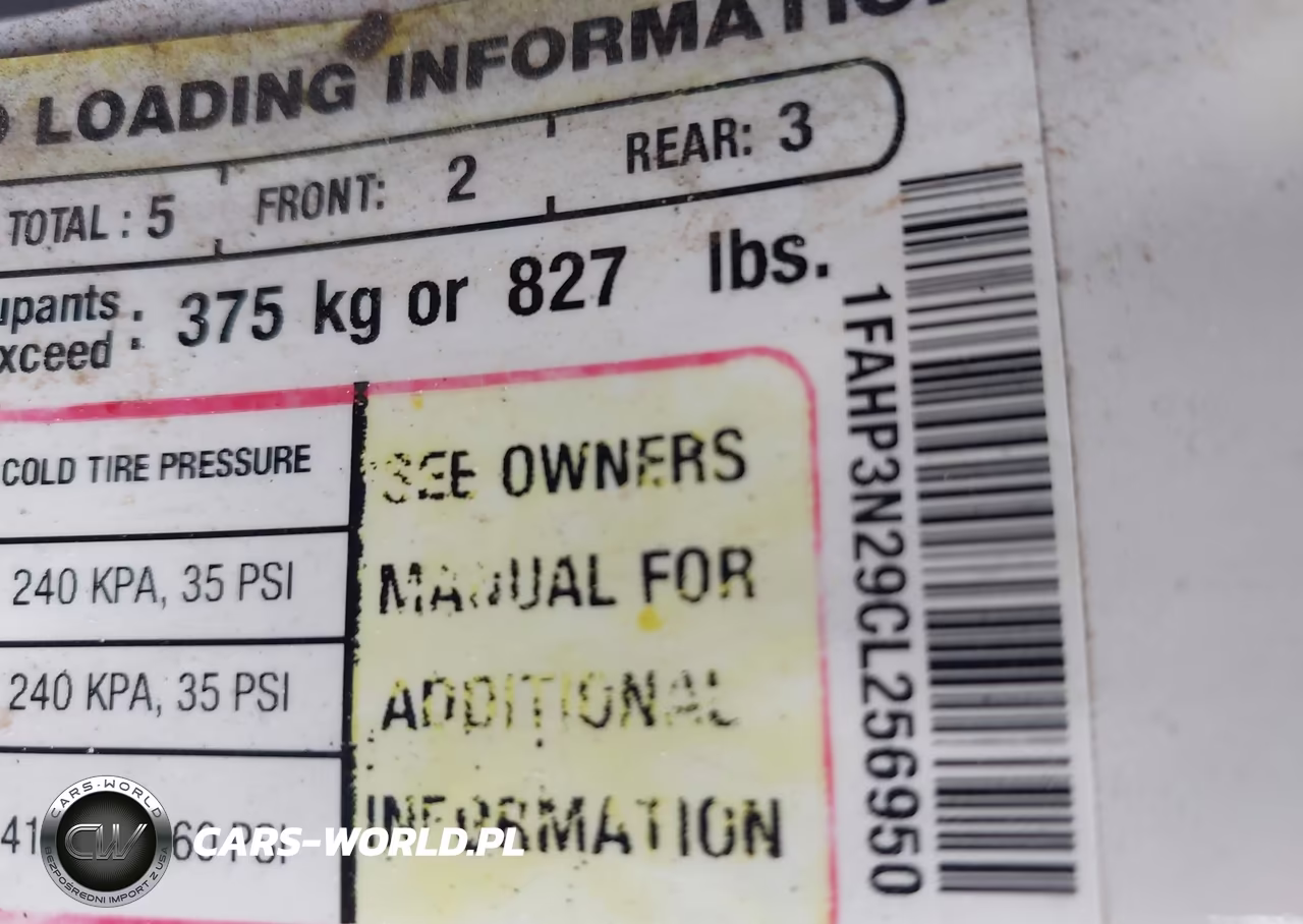 2012 Ford Focus Titanium VIN:1FAHP3N29CL256950 - 9