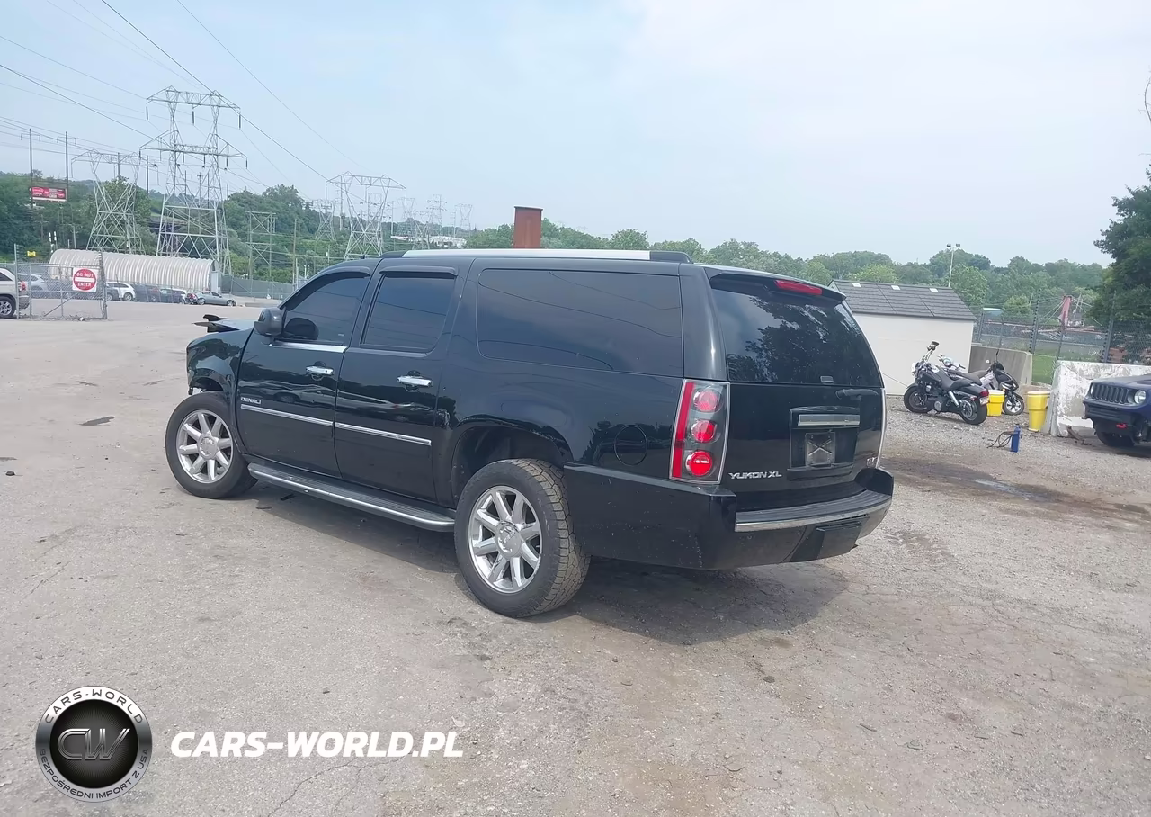2013 GMC Yukon Xl 1500 Denali VIN:1GKS2MEF7DR184592 - 3
