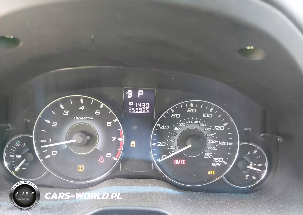 2010 Subaru Outback 3.6R Limited VIN:4S4BRDKC0A2315685 - 7