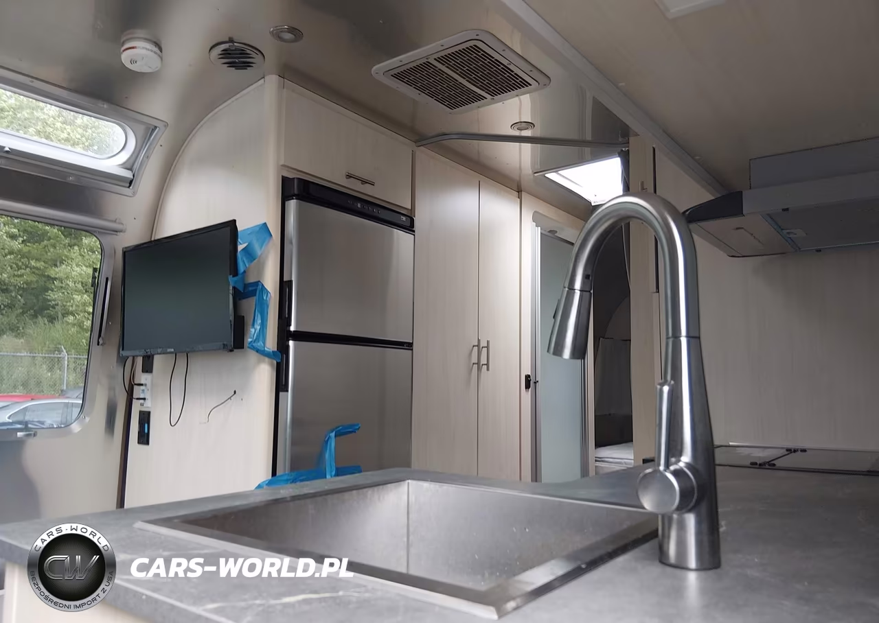 2024 Airstream Other VIN:1STT9YL20RJ571155 - 5