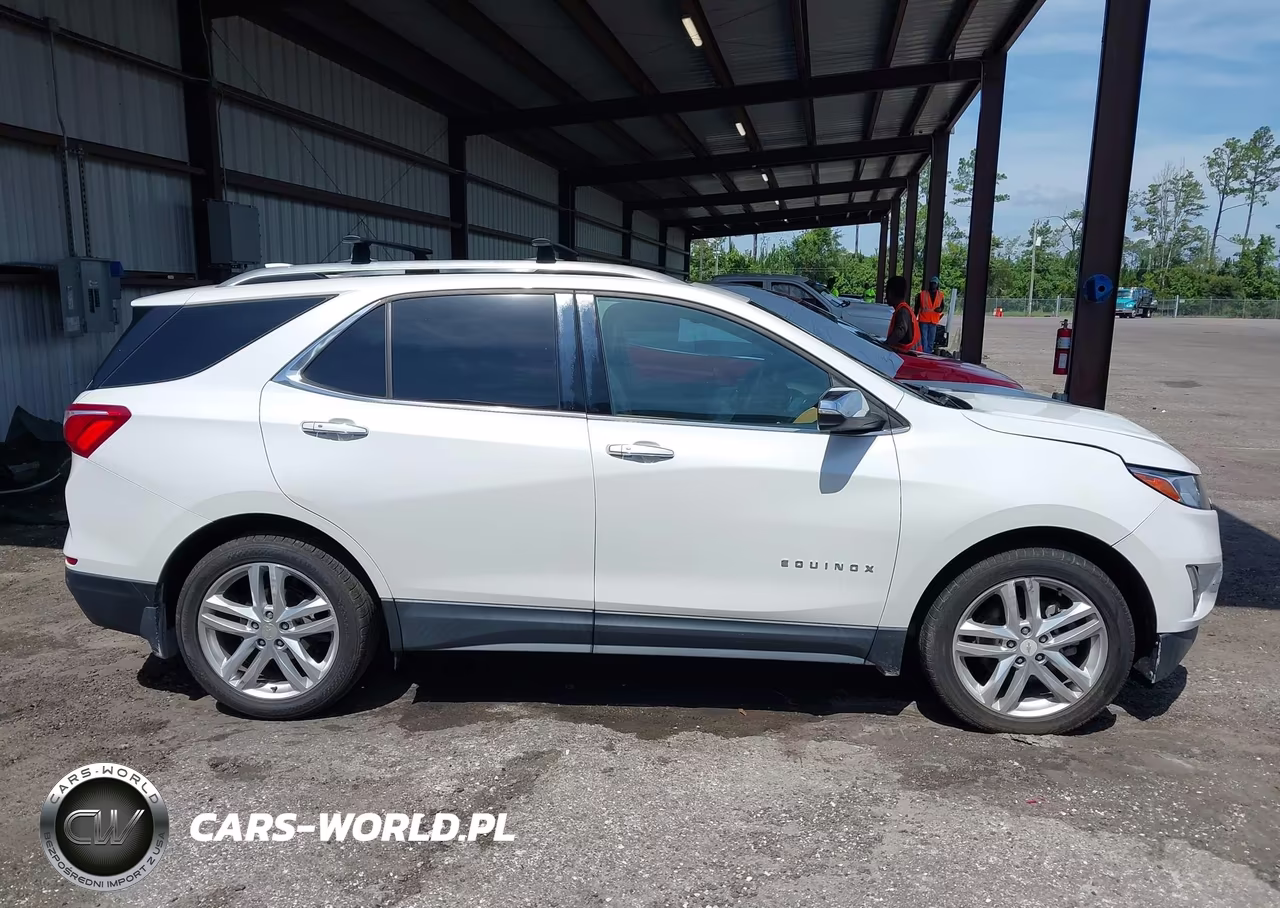 2018 Chevrolet Equinox Premier VIN:2GNAXNEX4J6172454 - 13
