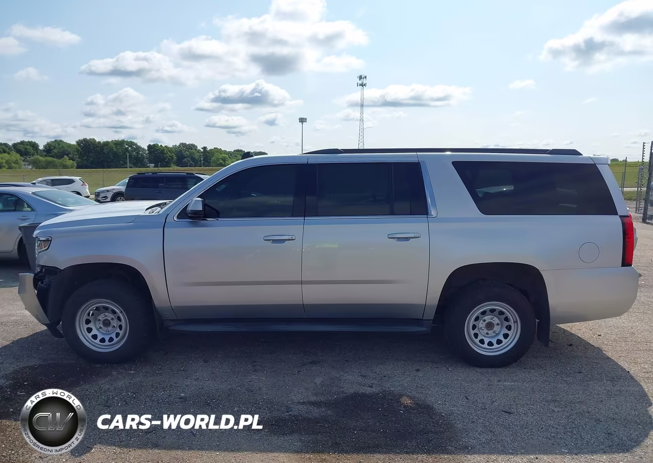 2015 Chevrolet Suburban Lt VIN:1GNSKJKC0FR305705 - 14
