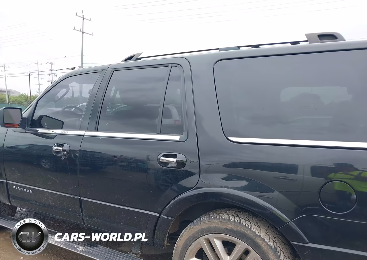 2015 Ford Expedition Platinum VIN:1FMJU1LT0FEF37690 - 14