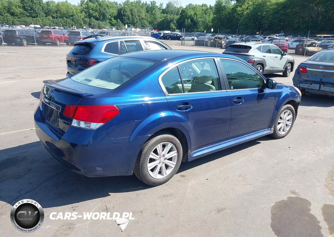 2011 Subaru Legacy 2.5I Premium VIN:4S3BMCB63B3229595 - 4