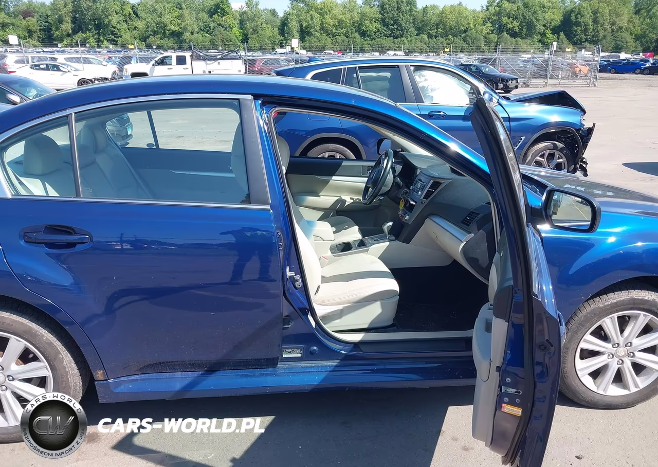 2011 Subaru Legacy 2.5I Premium VIN:4S3BMCB63B3229595 - 5