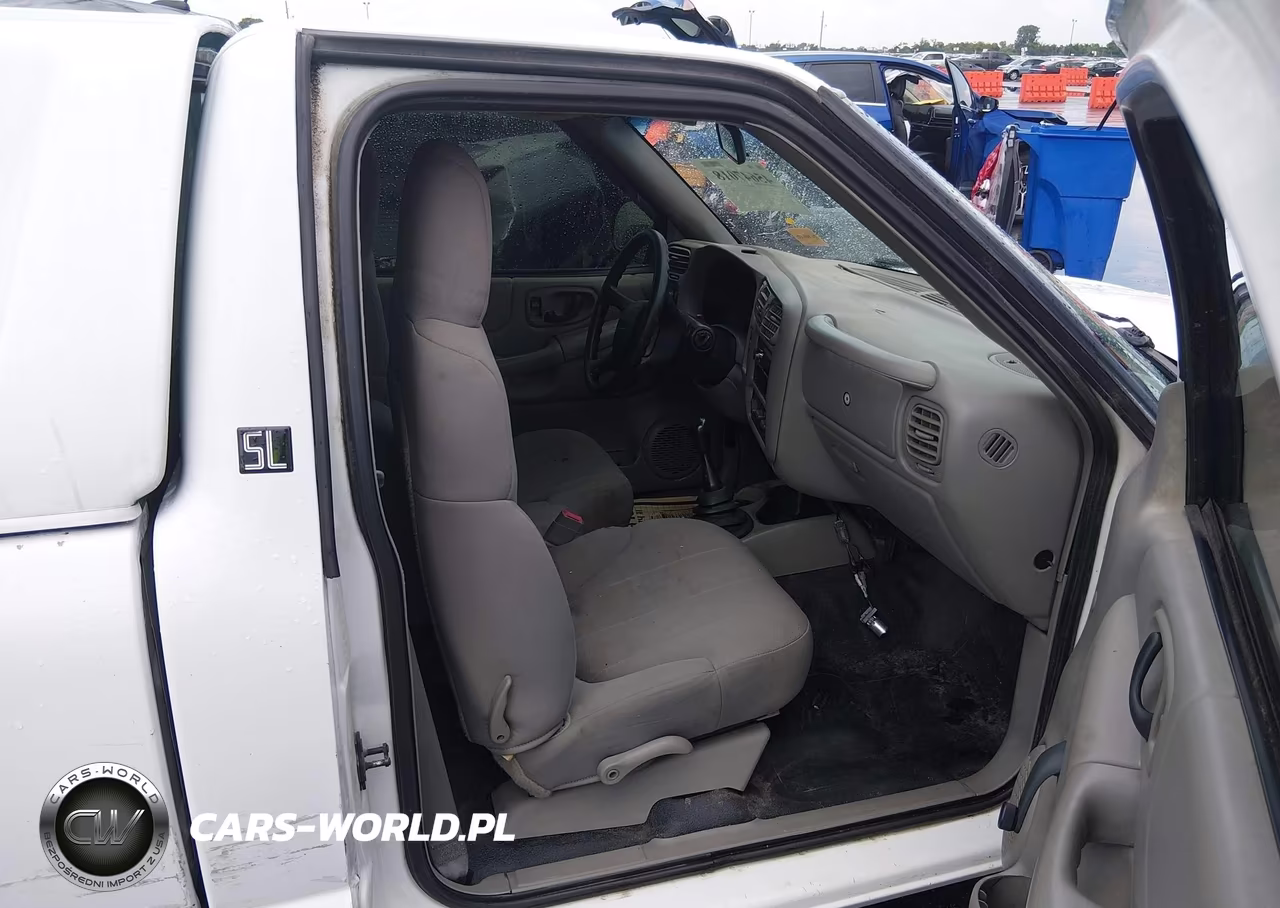 2003 GMC Sonoma Sl VIN:1GTCS14H838200675 - 5