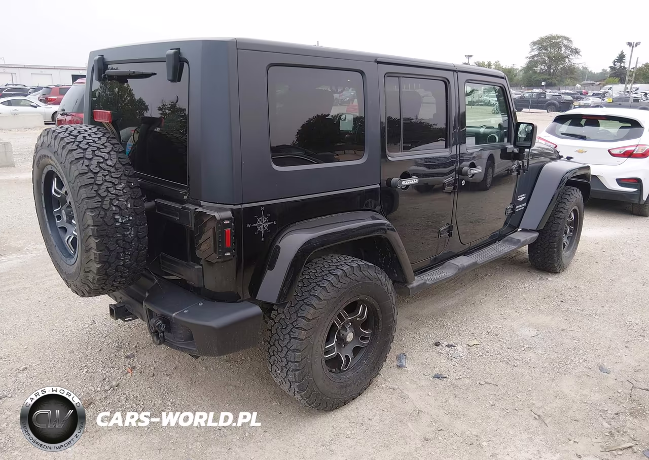 2009 Jeep Wrangler Unlimited Sahara VIN:1J4GA59199L749258 - 4