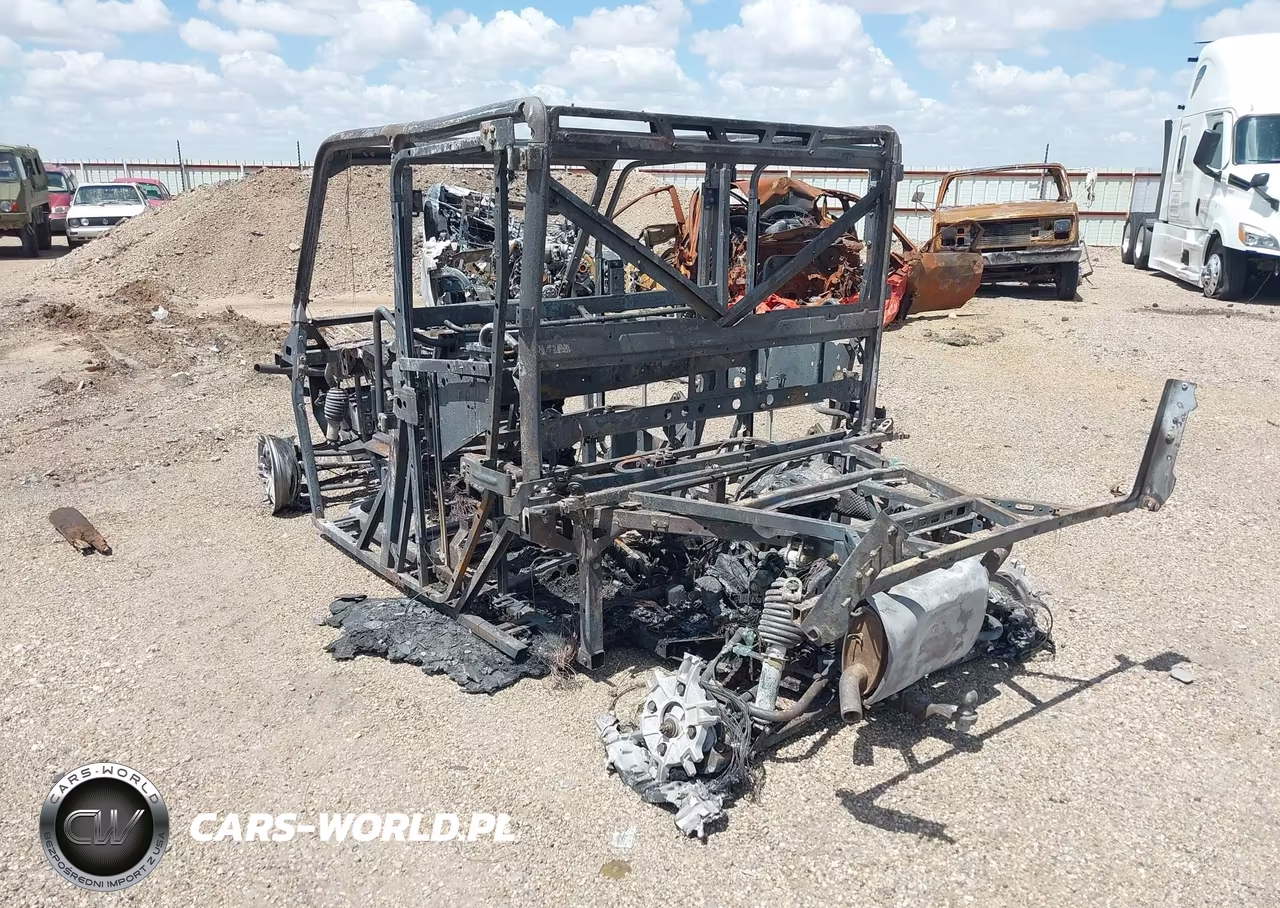 2019 Polaris Ranger Crew Xp 1000 Eps Northstar Edition VIN:4XARSU993KB900602 - 3