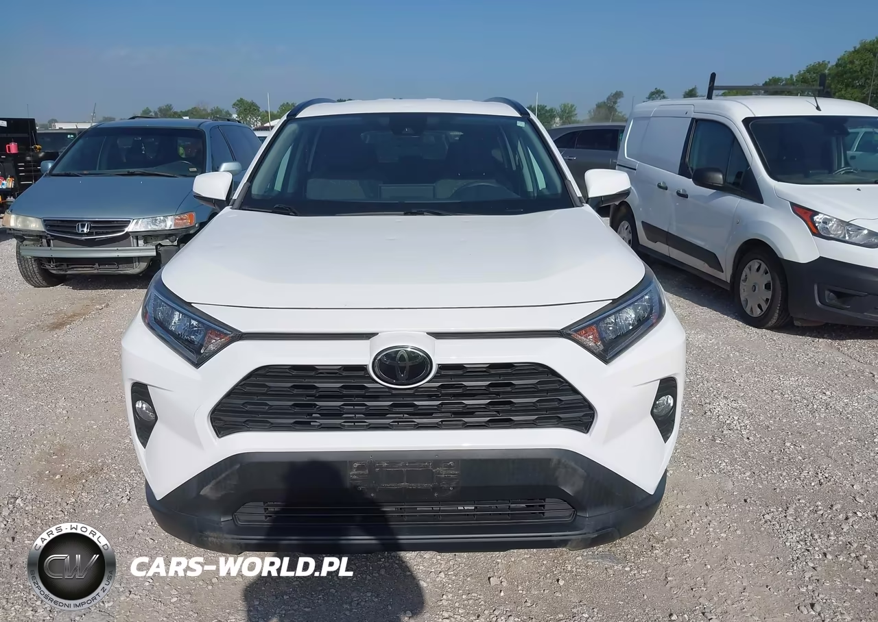 2020 Toyota Rav4 Xle VIN:2T3P1RFV9LC064879 - 12
