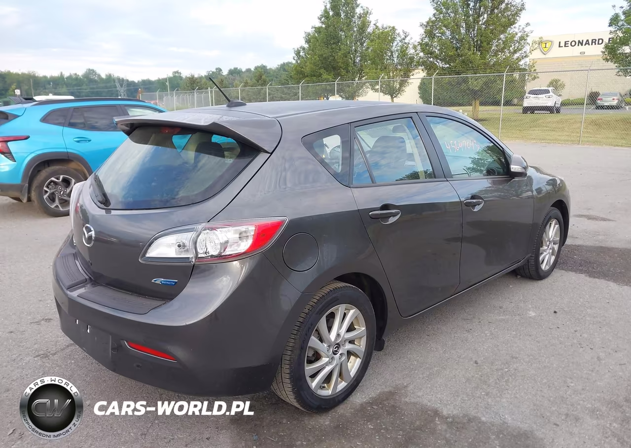 2013 Mazda Mazda3 I Grand Touring VIN:JM1BL1MP3D1725525 - 4