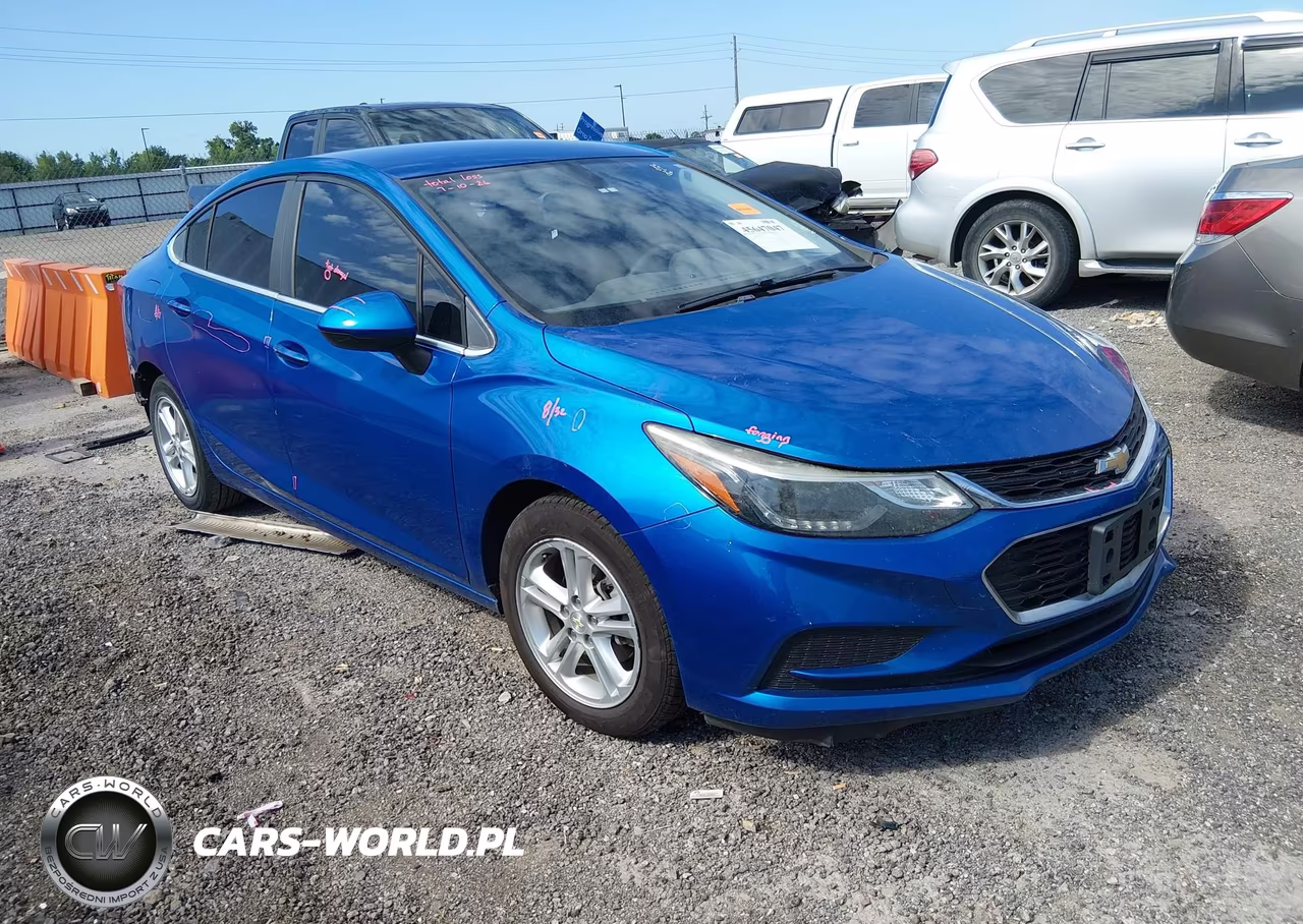 2017 Chevrolet Cruze Lt Auto – zdjęcie 1 z 16