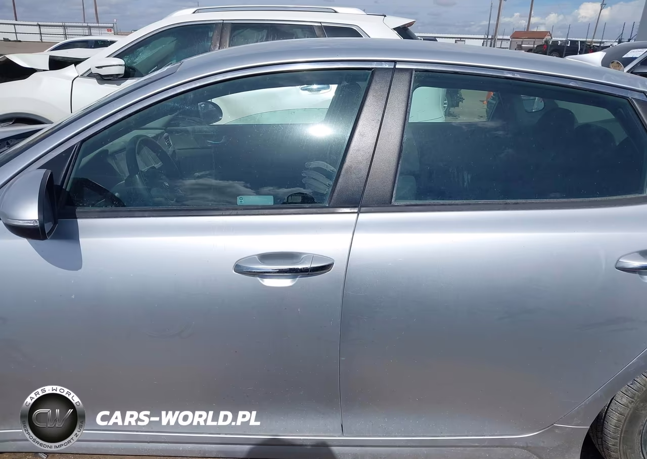 2019 Kia Optima Lx VIN:5XXGT4L30KG331472 - 14