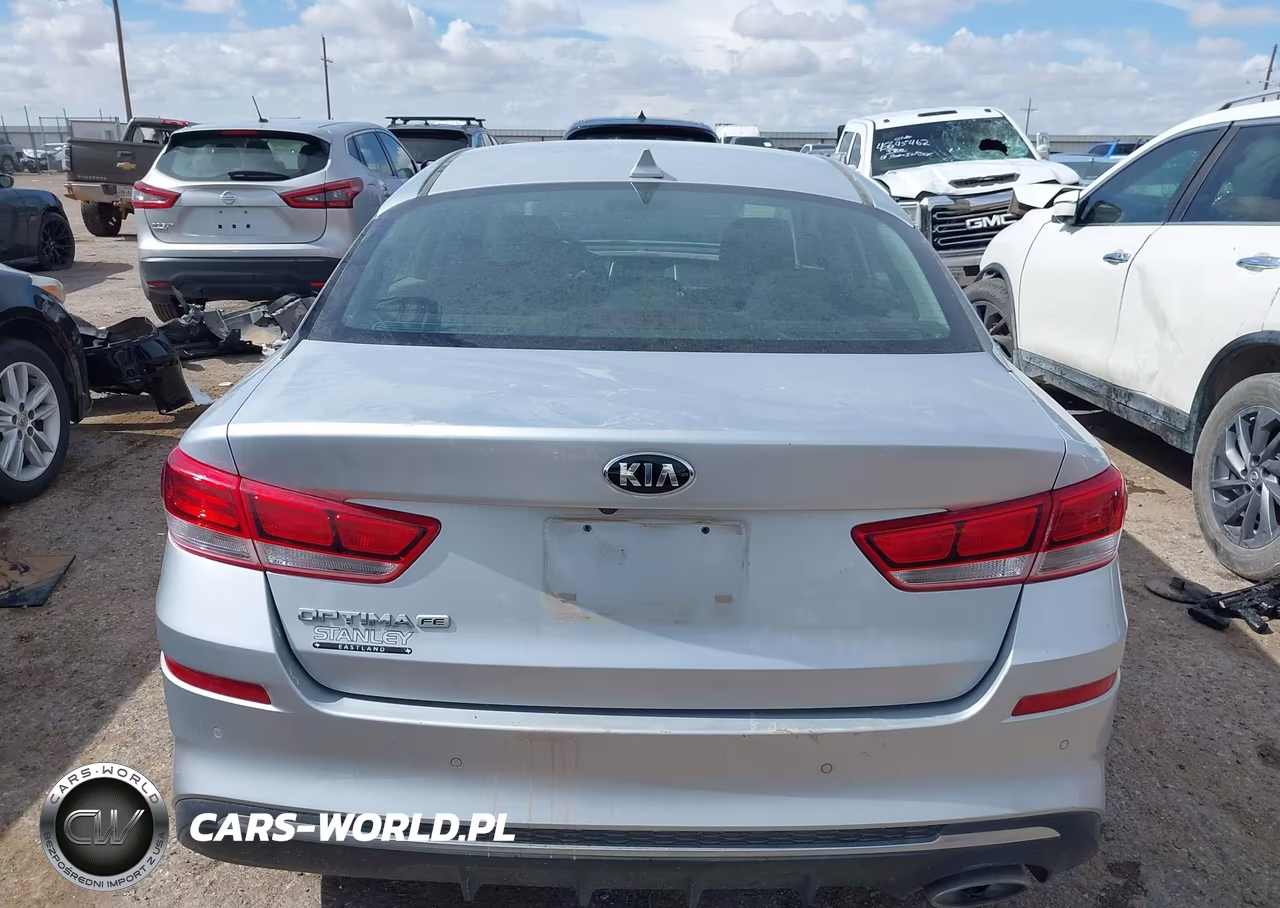 2019 Kia Optima Lx VIN:5XXGT4L30KG331472 - 16