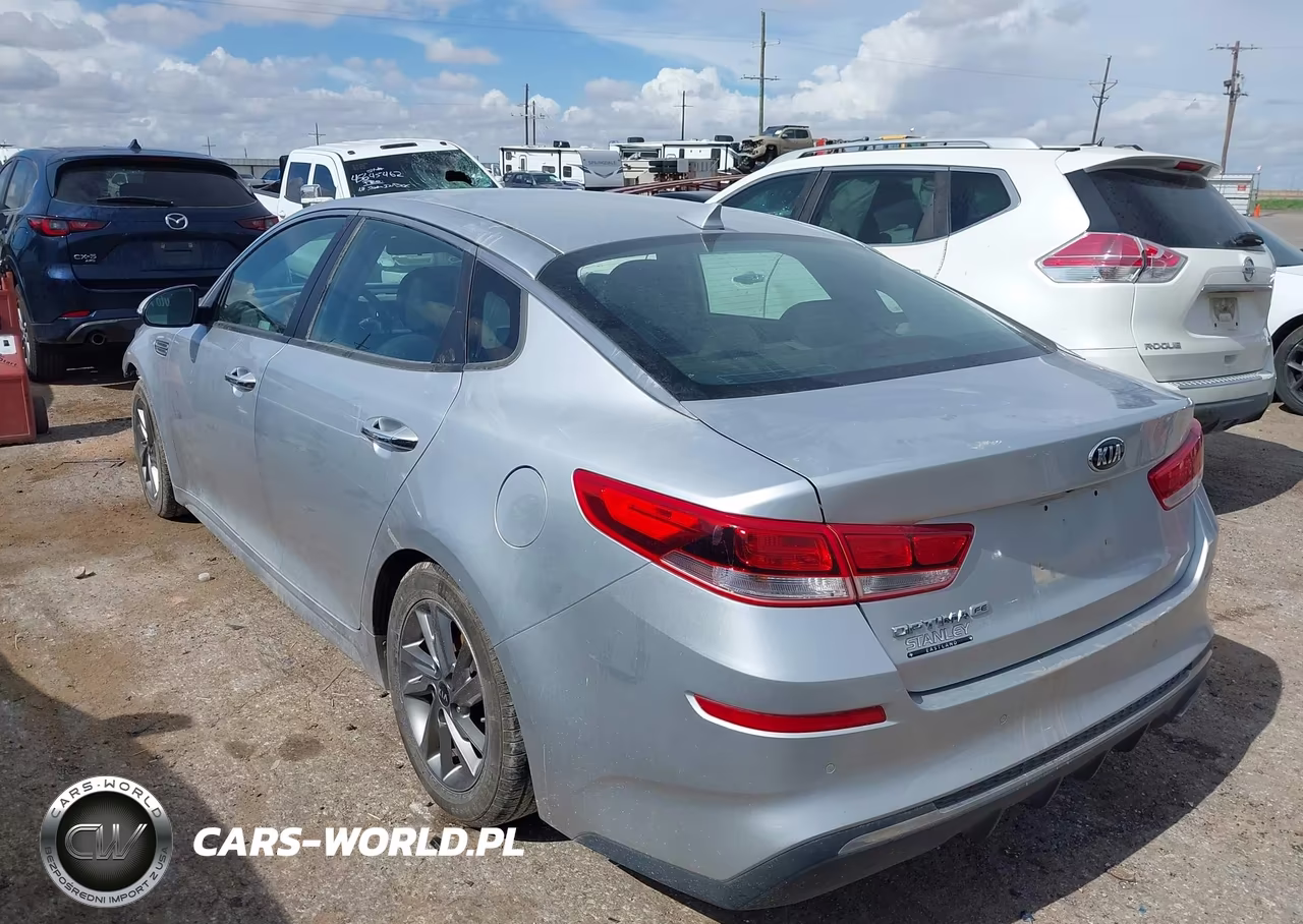 2019 Kia Optima Lx VIN:5XXGT4L30KG331472 - 3