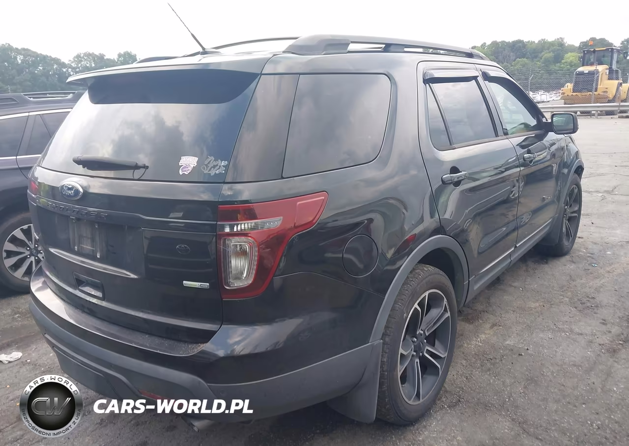 2015 Ford Explorer Sport VIN:1FM5K8GT0FGC63986 - 4