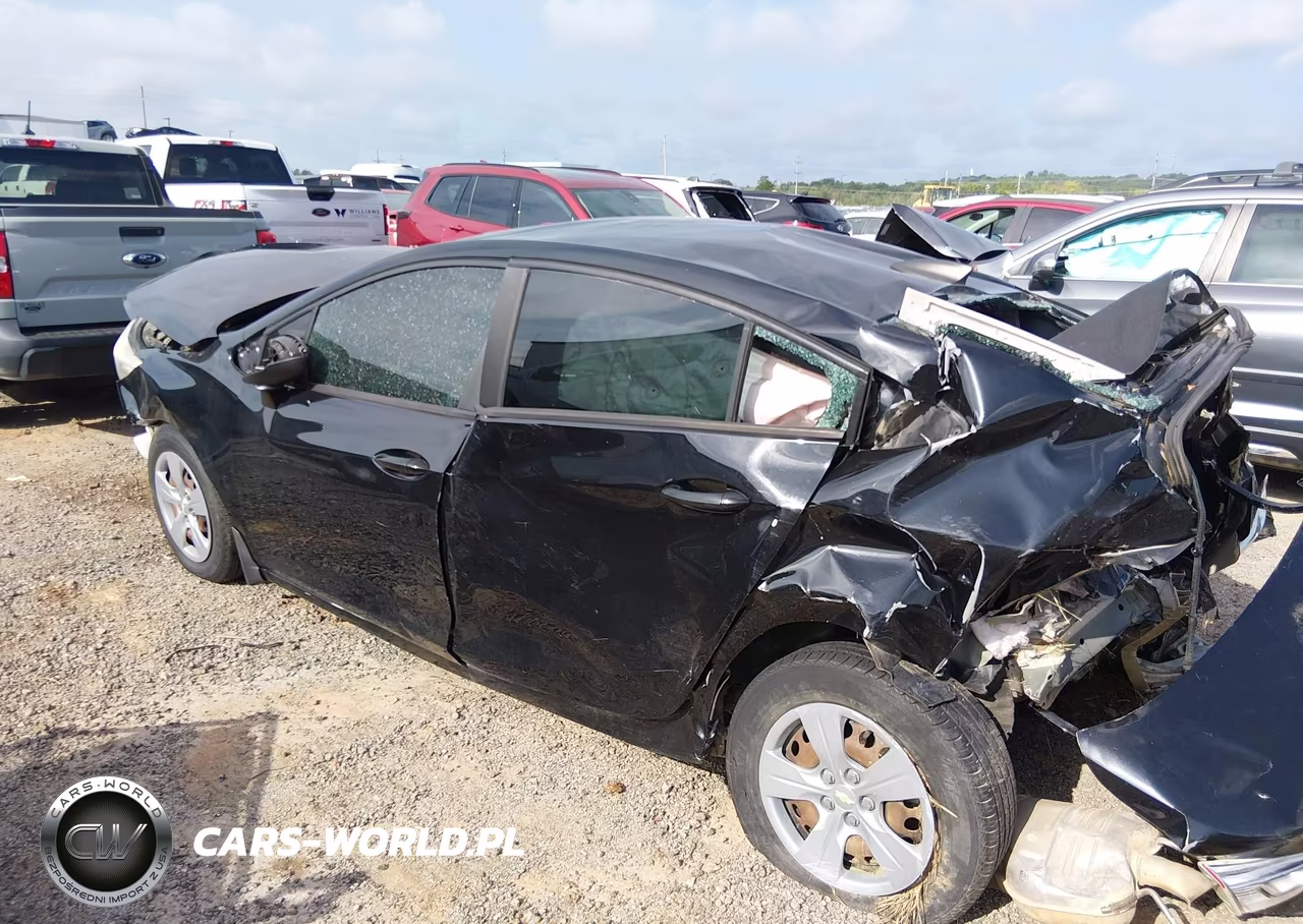 2016 Chevrolet Cruze Ls Auto VIN:1G1BC5SM1G7277439 - 3