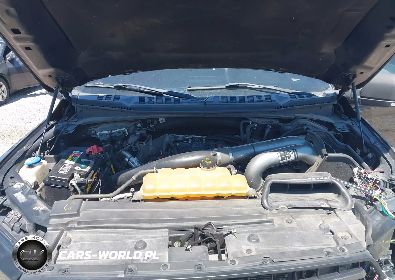 2018 Ford F-150 Xlt VIN:1FTEW1EG9JFB56701 - 10