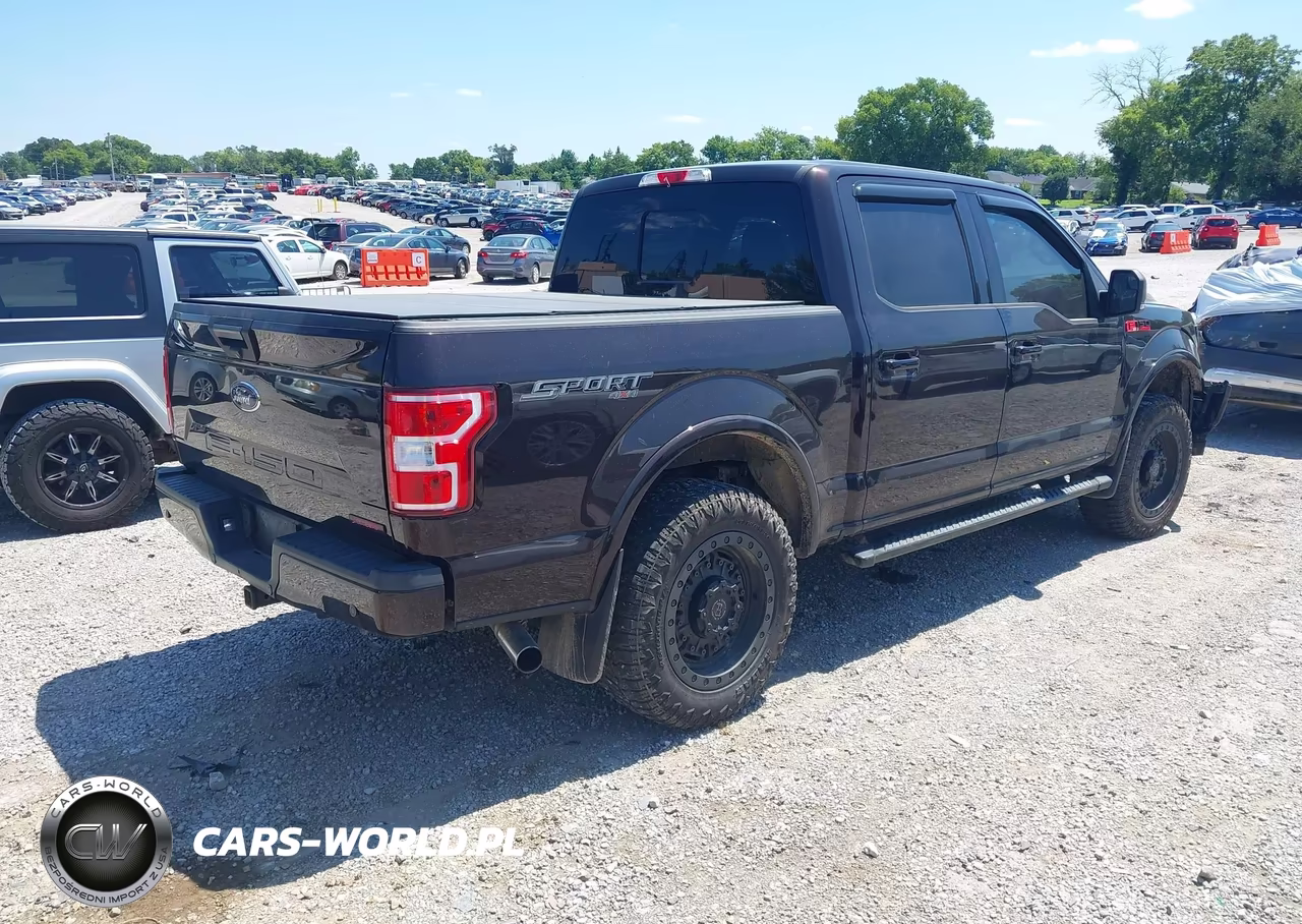 2018 Ford F-150 Xlt VIN:1FTEW1EG9JFB56701 - 4