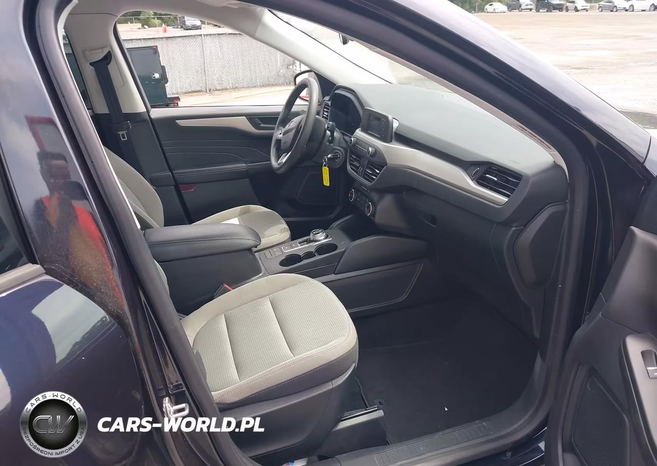 2021 Ford Escape S VIN:1FMCU9F68MUA73354 - 5