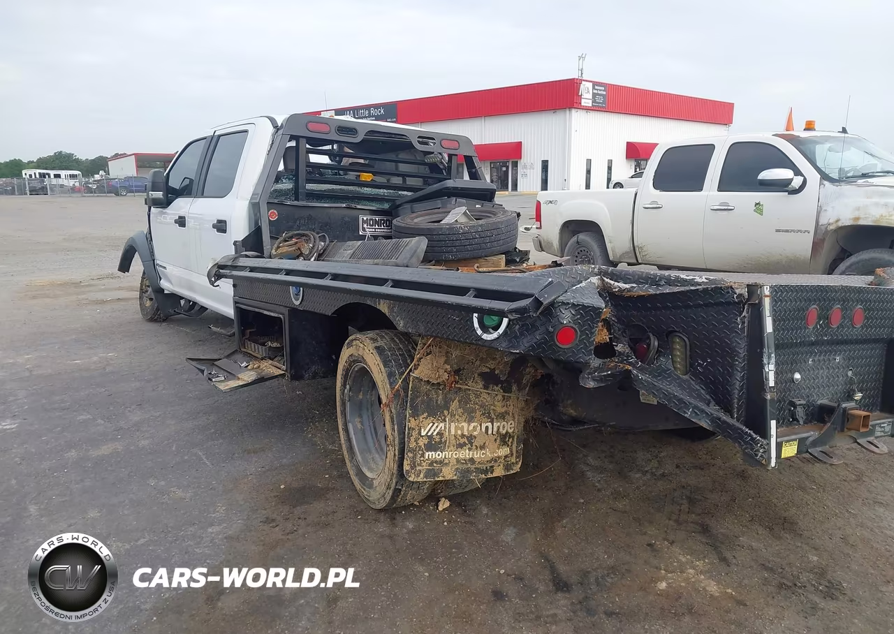 2019 Ford F-450 Chassis Xl VIN:1FD0W4GT7KEF85781 - 3