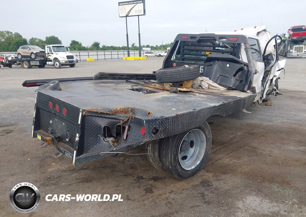 2019 Ford F-450 Chassis Xl VIN:1FD0W4GT7KEF85781 - 4