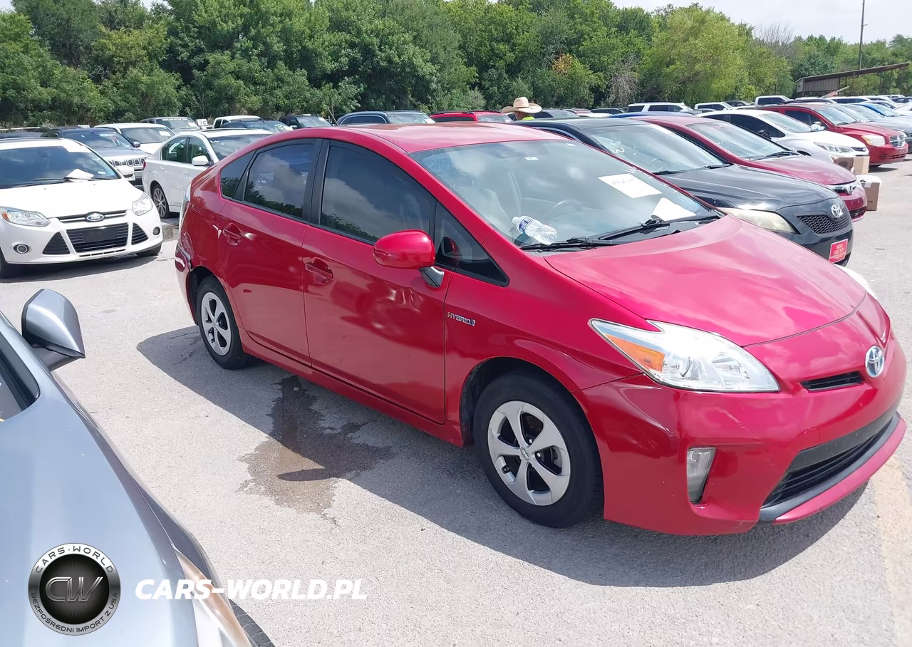 2014 Toyota Prius Two