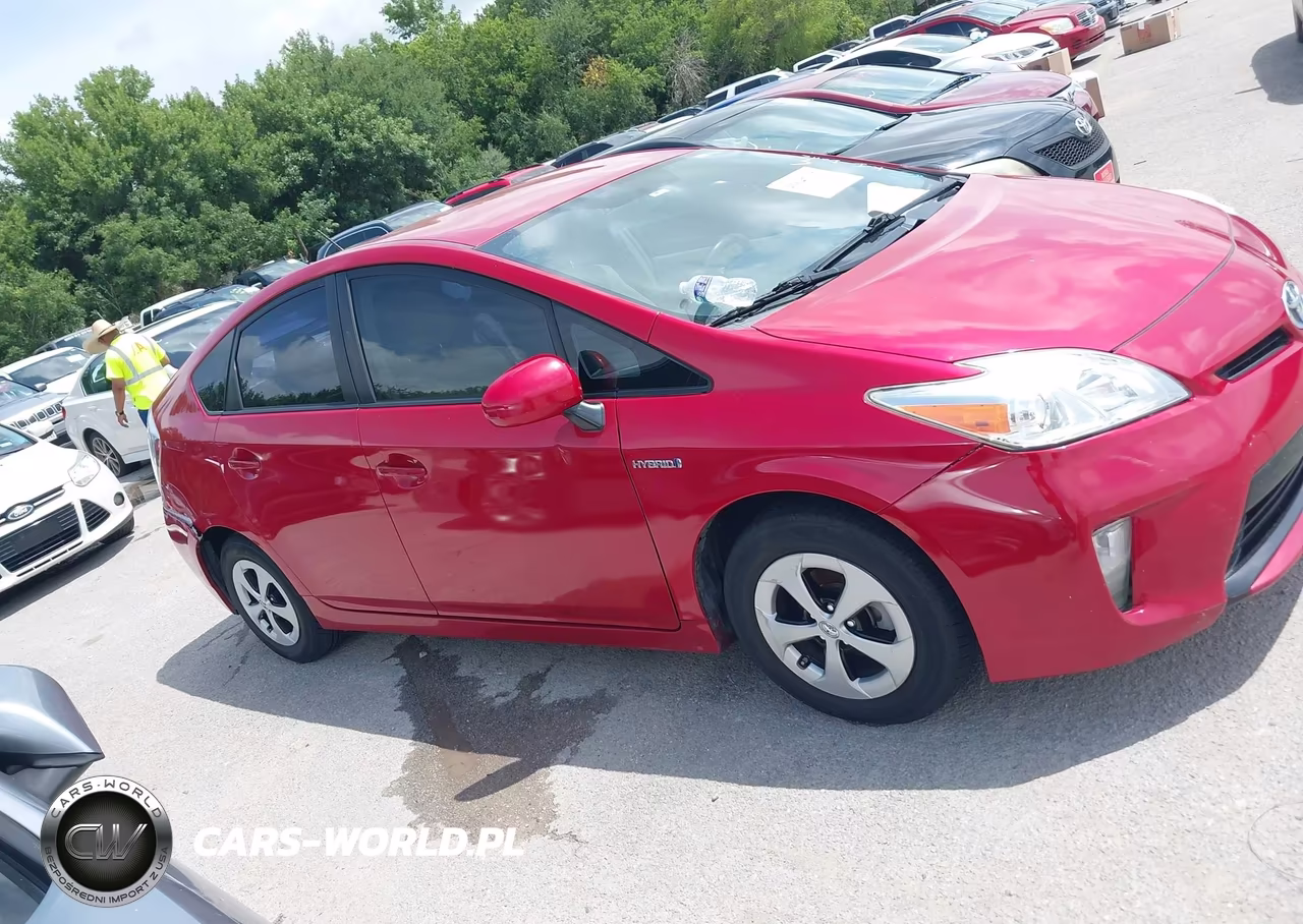 2014 Toyota Prius Two VIN:JTDKN3DU2E0374075 - 13