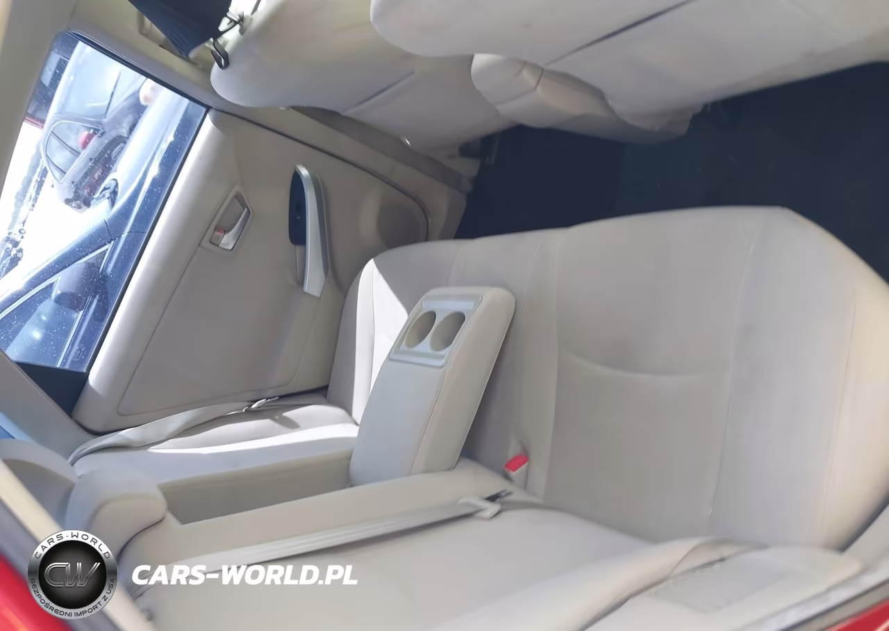2014 Toyota Prius Two VIN:JTDKN3DU2E0374075 - 8