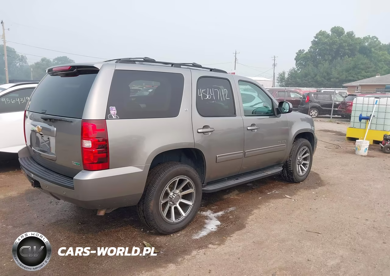 2012 Chevrolet Tahoe Lt VIN:1GNSKBE03CR251903 - 4