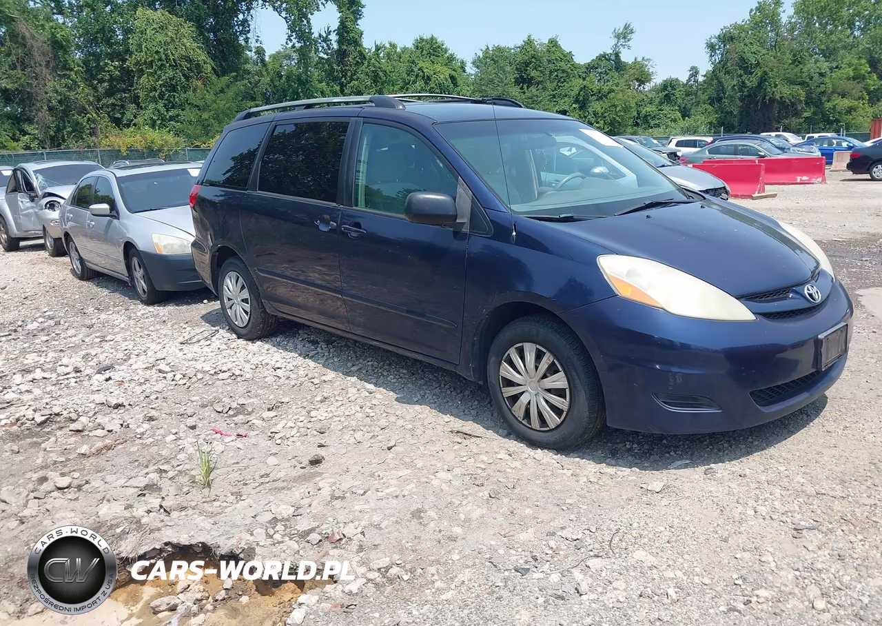 2006 Toyota Sienna Le