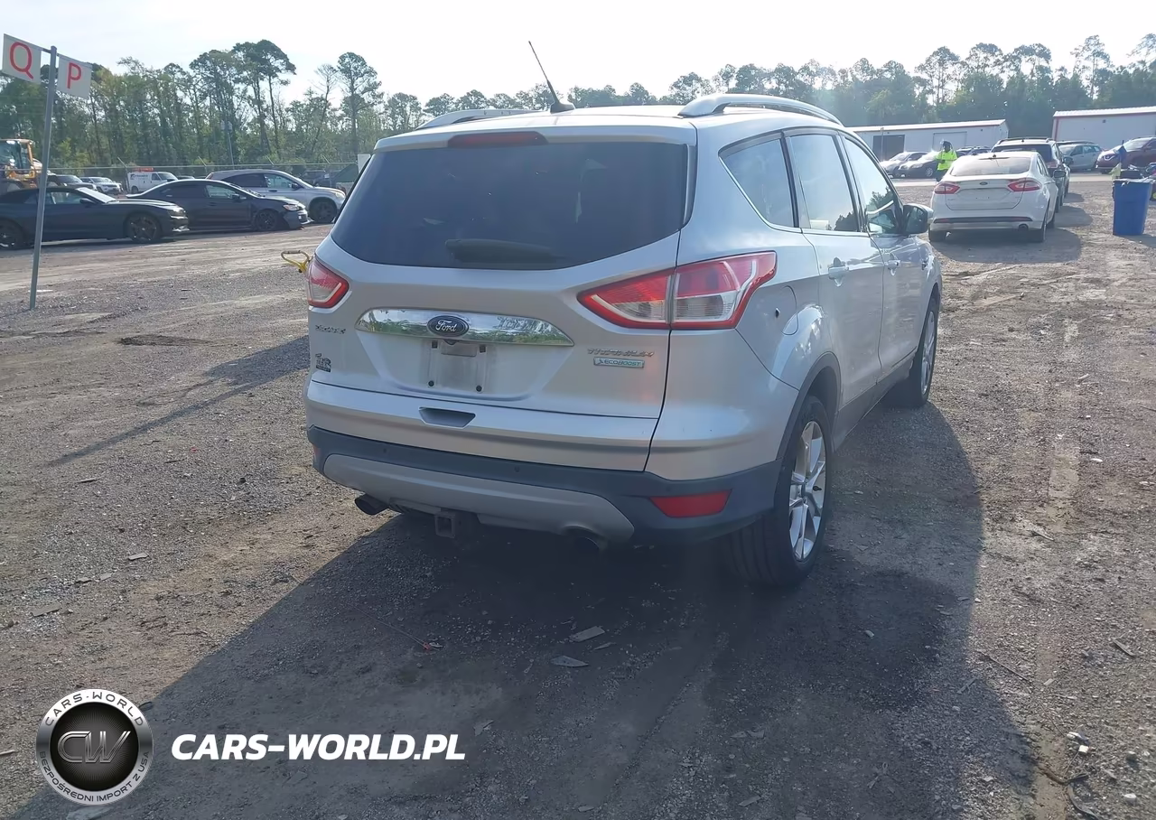 2015 Ford Escape Titanium VIN:1FMCU0J96FUB36533 - 4