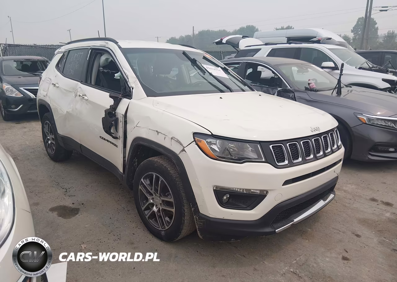 2018 Jeep Compass Latitude Fwd – zdjęcie 1 z 14