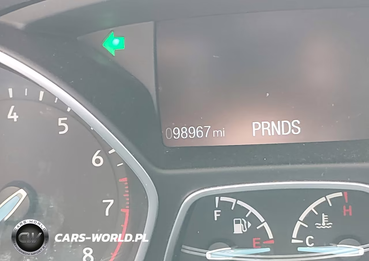 2018 Ford Focus Titanium VIN:1FADP3N26JL326108 - 15